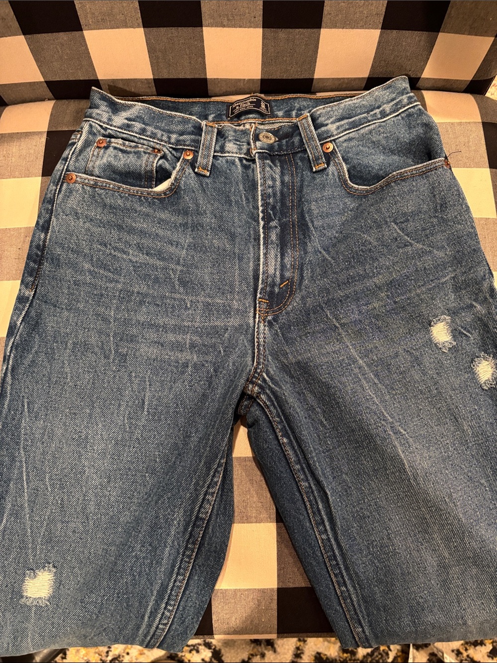 Women's jeans